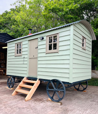 glamping product timber hut frame structure
