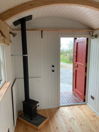 14ft Shepherds hut with veranda
